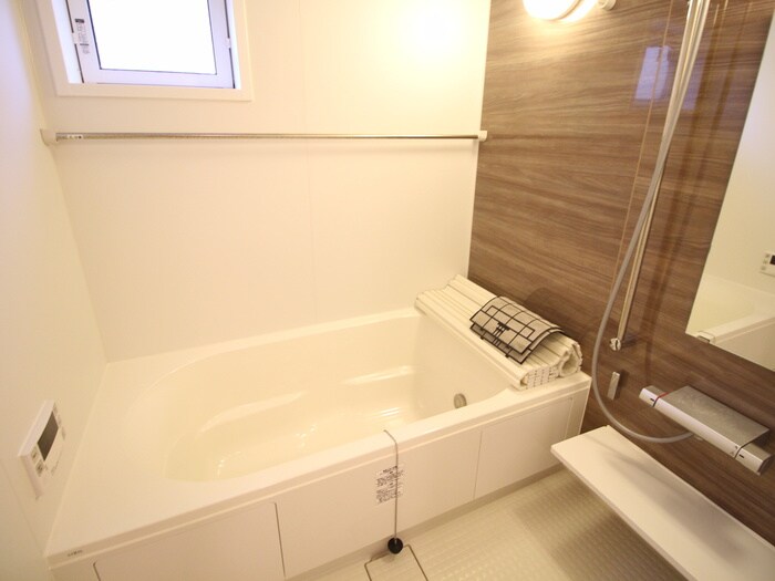 物件内観写真11　(バス／シャワールーム等)