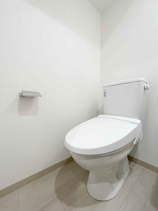 物件内観写真14　(トイレ)