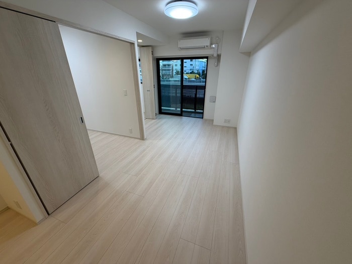 ｺﾝﾌｫﾘｱ・ﾘｳﾞ豊洲ｷｬﾅﾙの居室