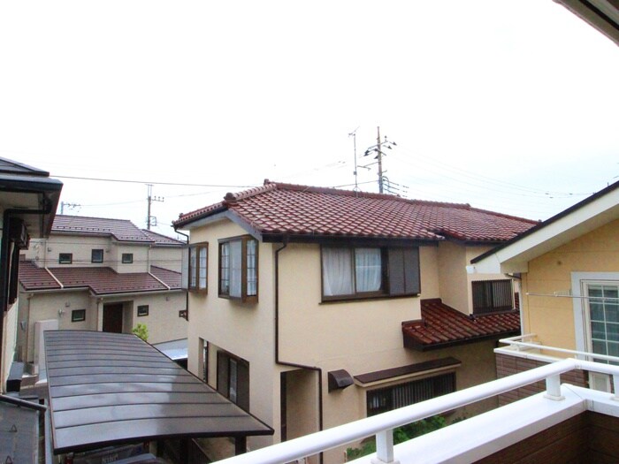 物件内観写真18　(室内からの展望)