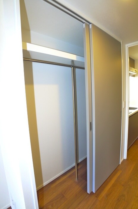 物件内観写真10　(収納)