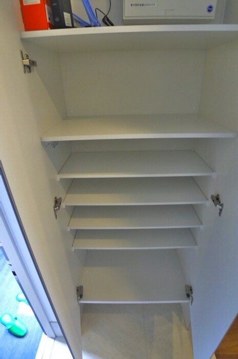 物件内観写真18　(靴箱)