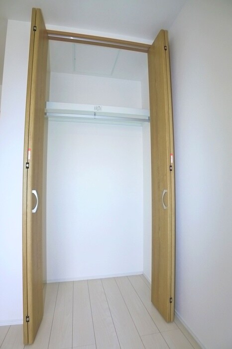 物件内観写真11　(収納)