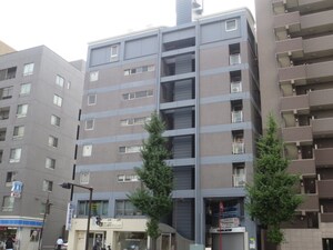 ウエストフラット外観写真