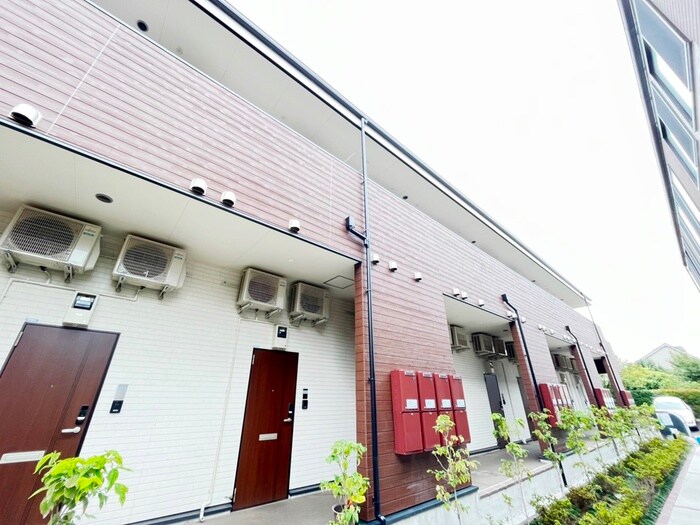 物件外観写真5　(外観写真)