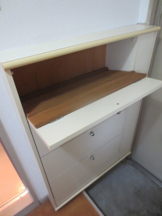 物件内観写真16　(靴箱)