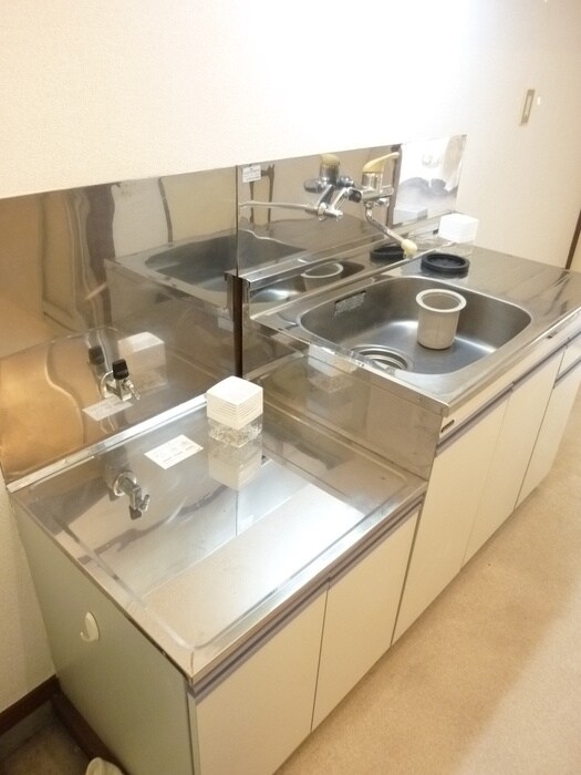 物件内観写真8　(キッチン)