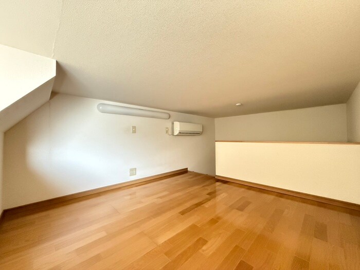物件内観写真10　(ロフト)