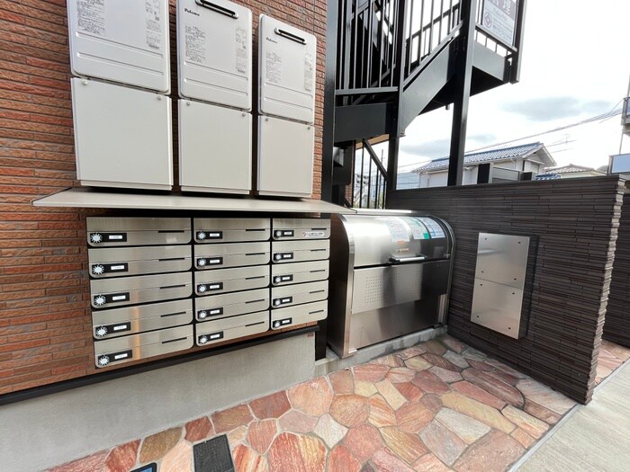 物件外観写真2　(建物設備)