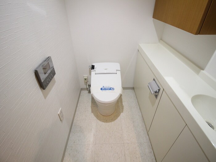 物件内観写真13　(トイレ)