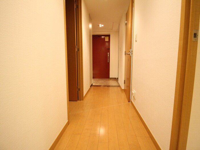 物件内観写真22　(玄関)