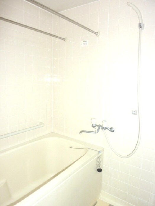物件内観写真9　(バス／シャワールーム等)