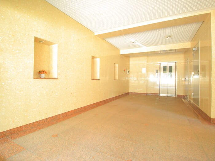 リンデンハイム赤塚のエントランス部分