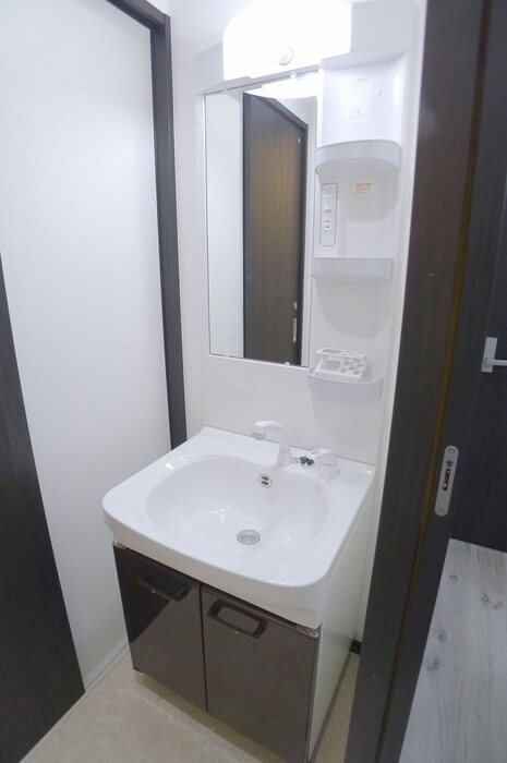 物件内観写真9　(洗面)