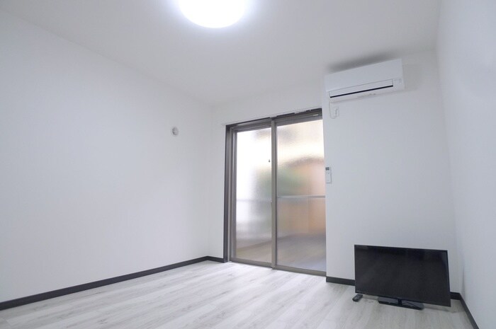 物件内観写真15　(居室)