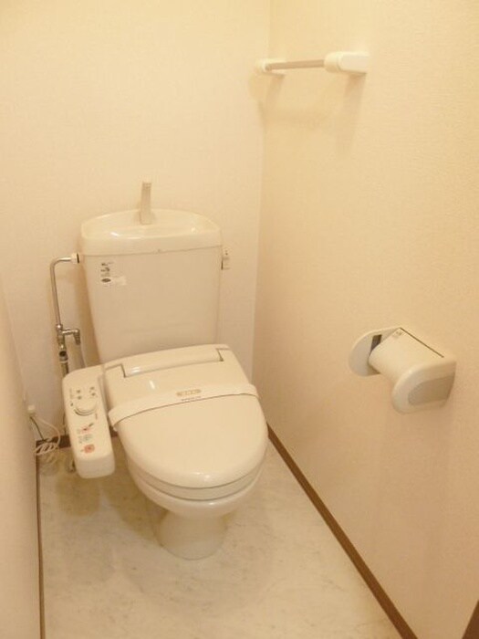 物件内観写真13　(トイレ)