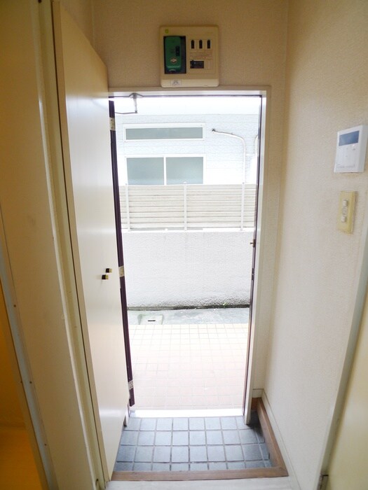 物件内観写真22　(廊下)