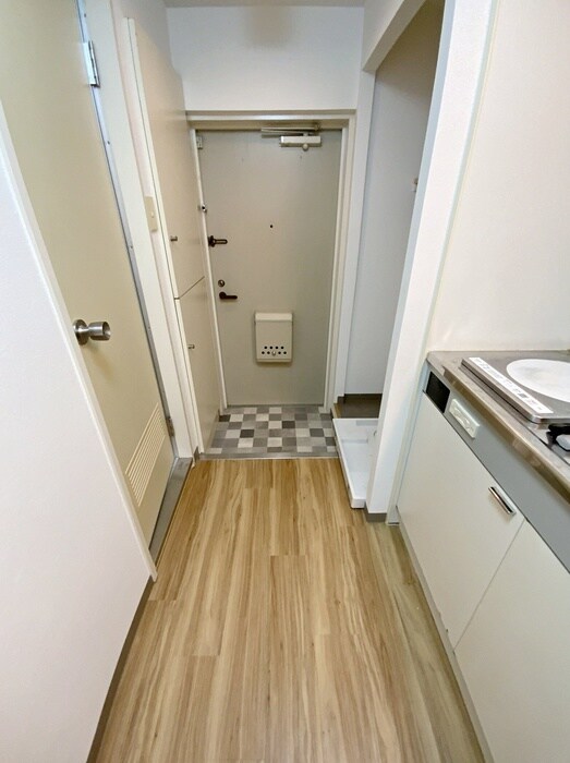 物件内観写真14　(玄関)