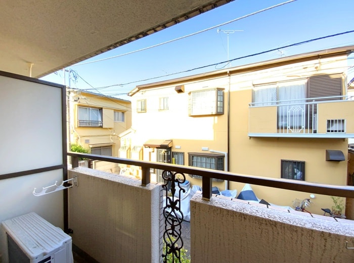 物件内観写真16　(室内からの展望)