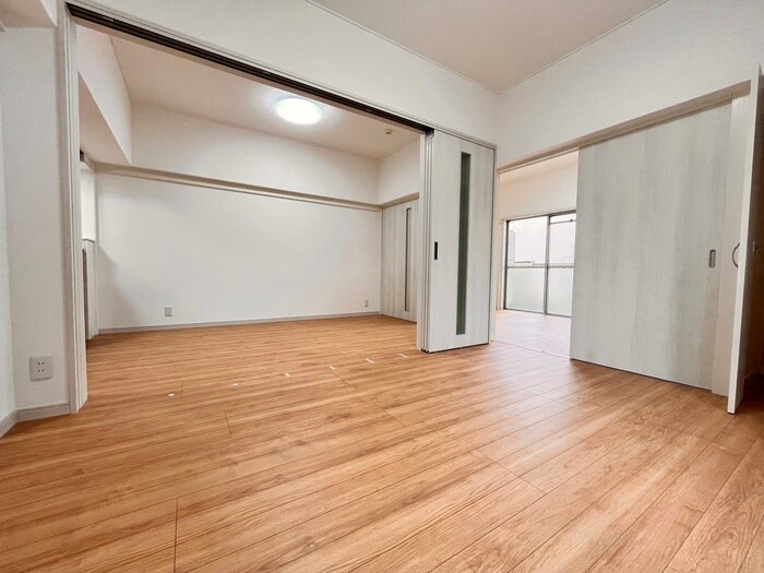 物件内観写真10　(居室)