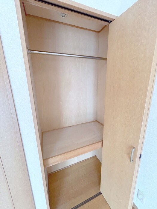 物件内観写真10　(収納)