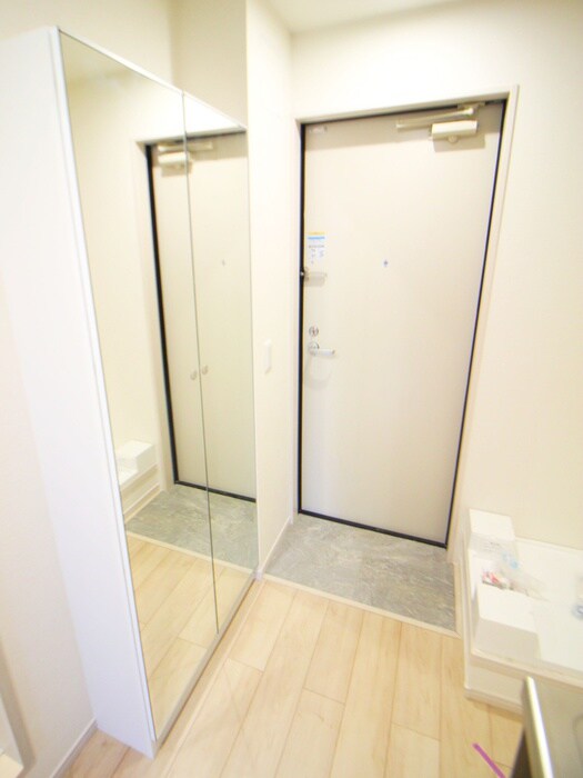 物件内観写真20　(玄関)