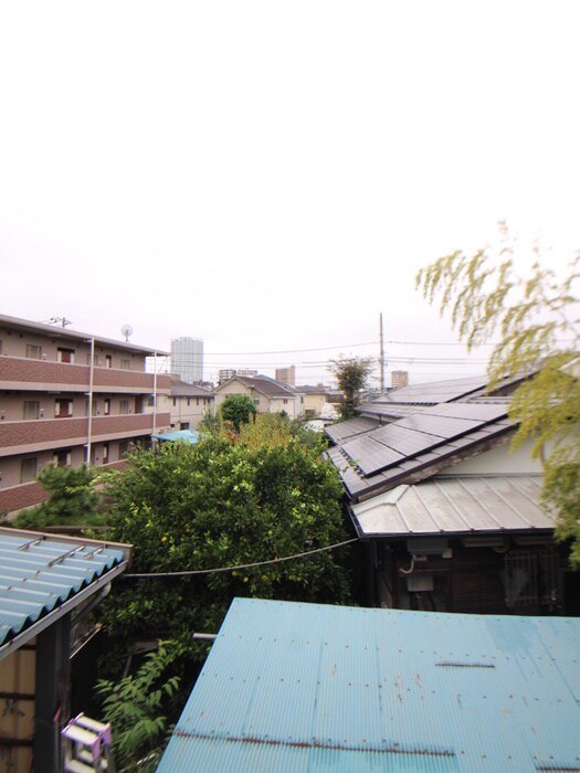 物件内観写真22　(室内からの展望)