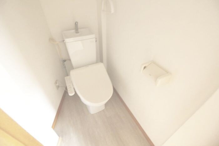 物件内観写真11　(トイレ)