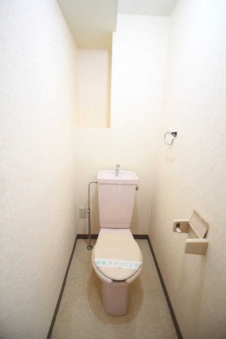 物件内観写真15　(トイレ)