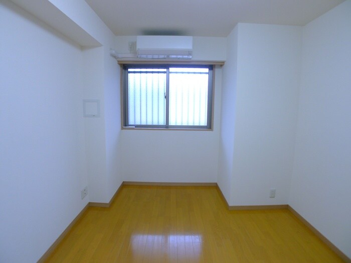 物件内観写真11　(居室)