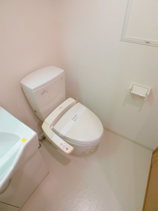 物件内観写真14　(トイレ)