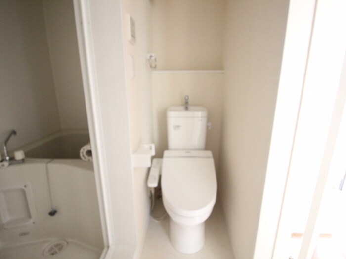 物件内観写真14　(トイレ)