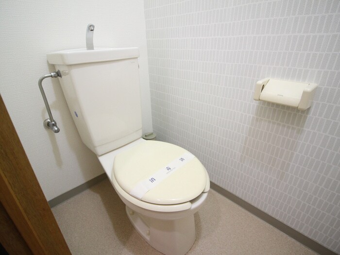 物件内観写真14　(トイレ)