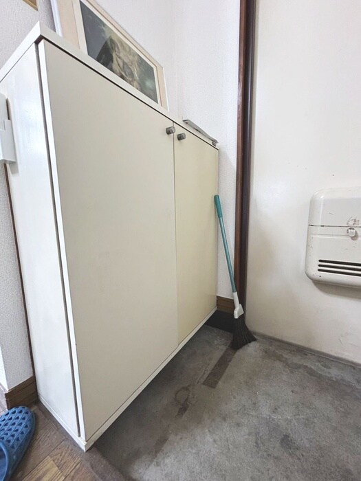 物件内観写真8　(靴箱)