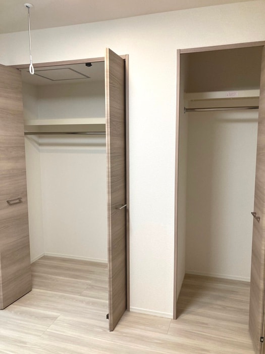 物件内観写真10　(収納)