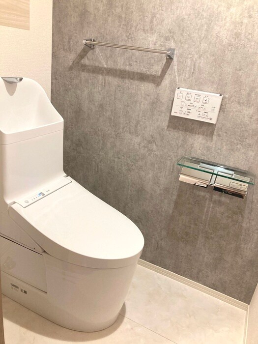 物件内観写真14　(トイレ)