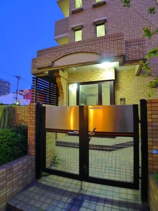 物件外観写真4　(建物設備)