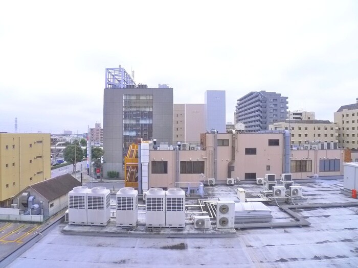 物件内観写真20　(室内からの展望)