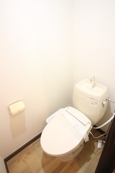 物件内観写真14　(トイレ)