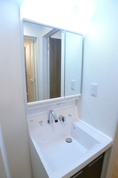 物件内観写真16　(洗面)