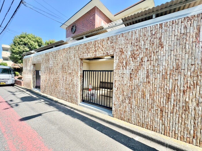 物件外観写真6　(建物設備)