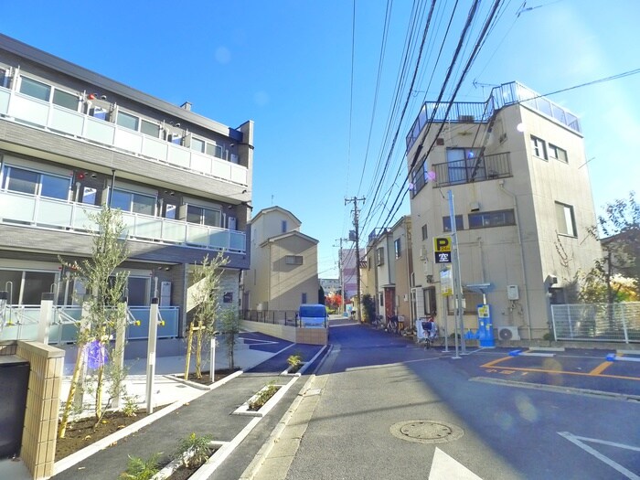 物件外観写真4　(周辺環境)