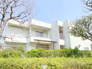 カウニスハイツ外観写真