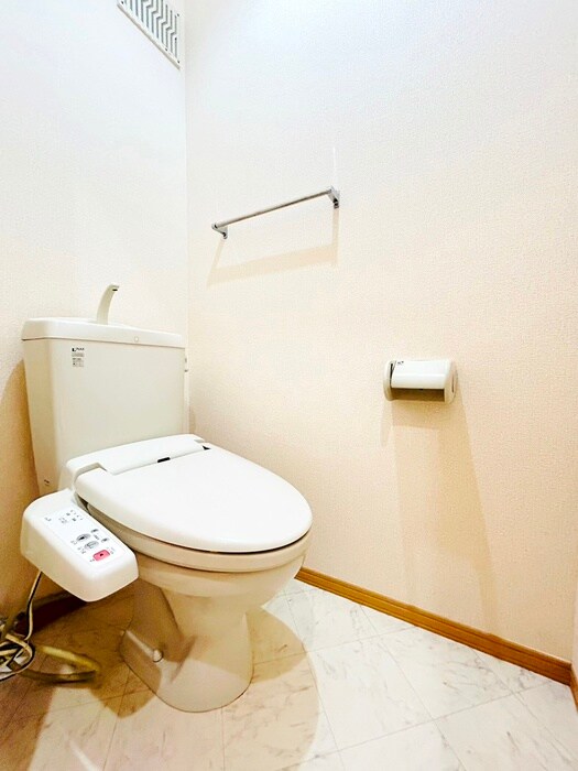 物件内観写真13　(トイレ)