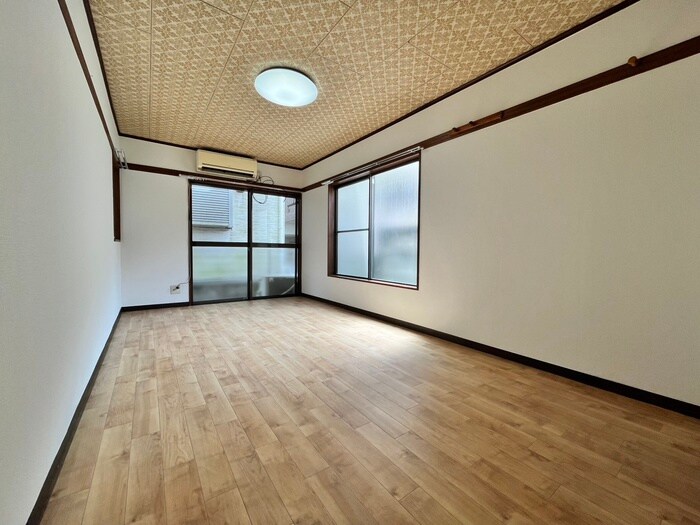 物件内観写真7　(居室)