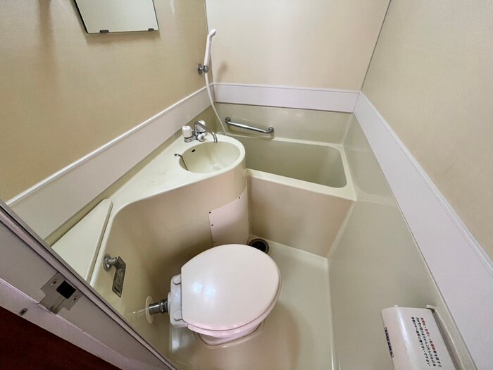 物件内観写真12　(バス／シャワールーム等)