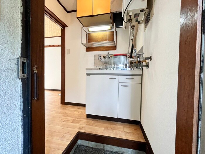 物件内観写真14　(廊下)