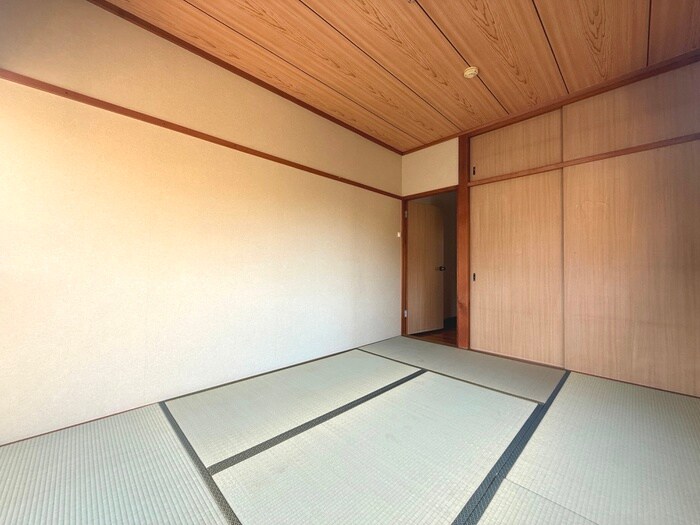 物件内観写真12　(居室)