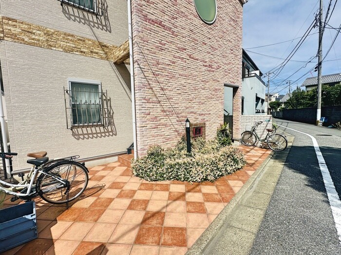 物件外観写真2　(周辺環境)