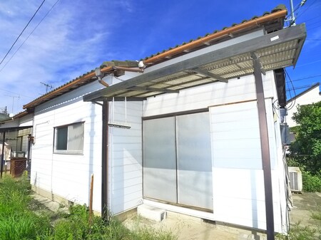 真々田貸家６号外観写真